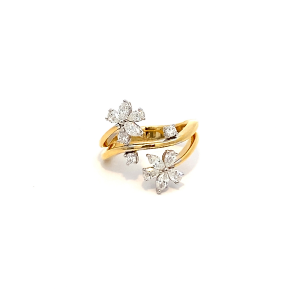 Elegant Floral Diamond Ring