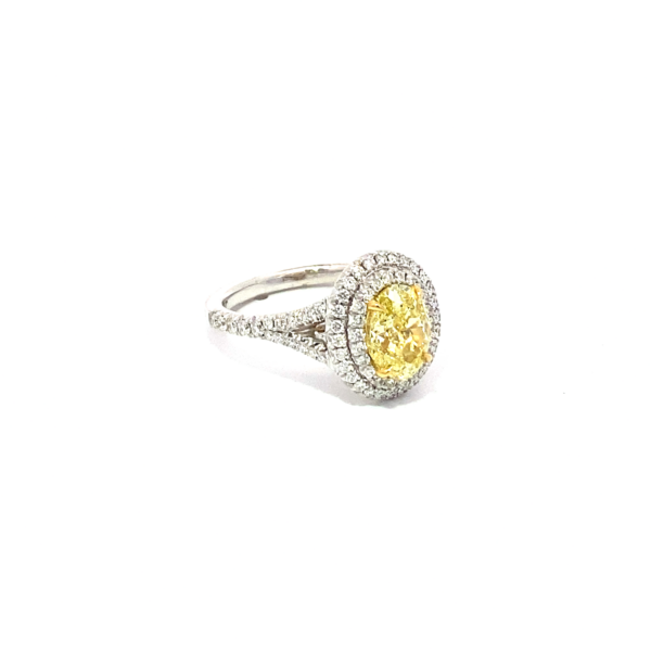 Elegant Yellow Diamond Ring — изображение 4