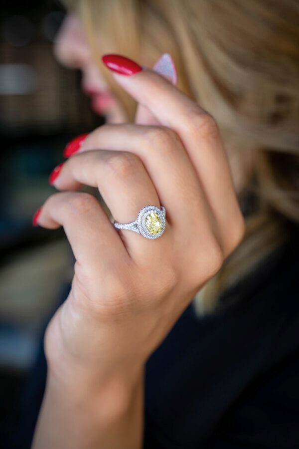 Elegant Yellow Diamond Ring