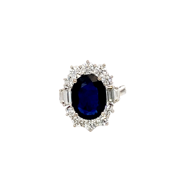Elegant Sapphire Diamond Ring - Image 2